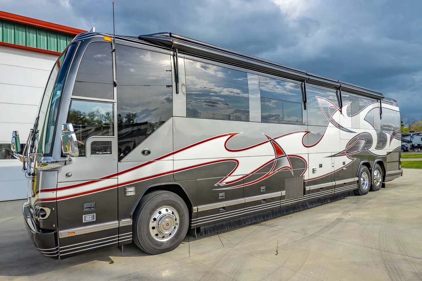 2007 Featherlite H3-45