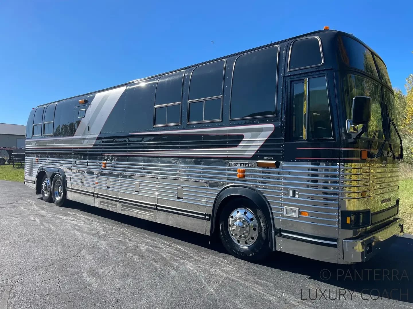 1990 Prevost American Coach XL 40′