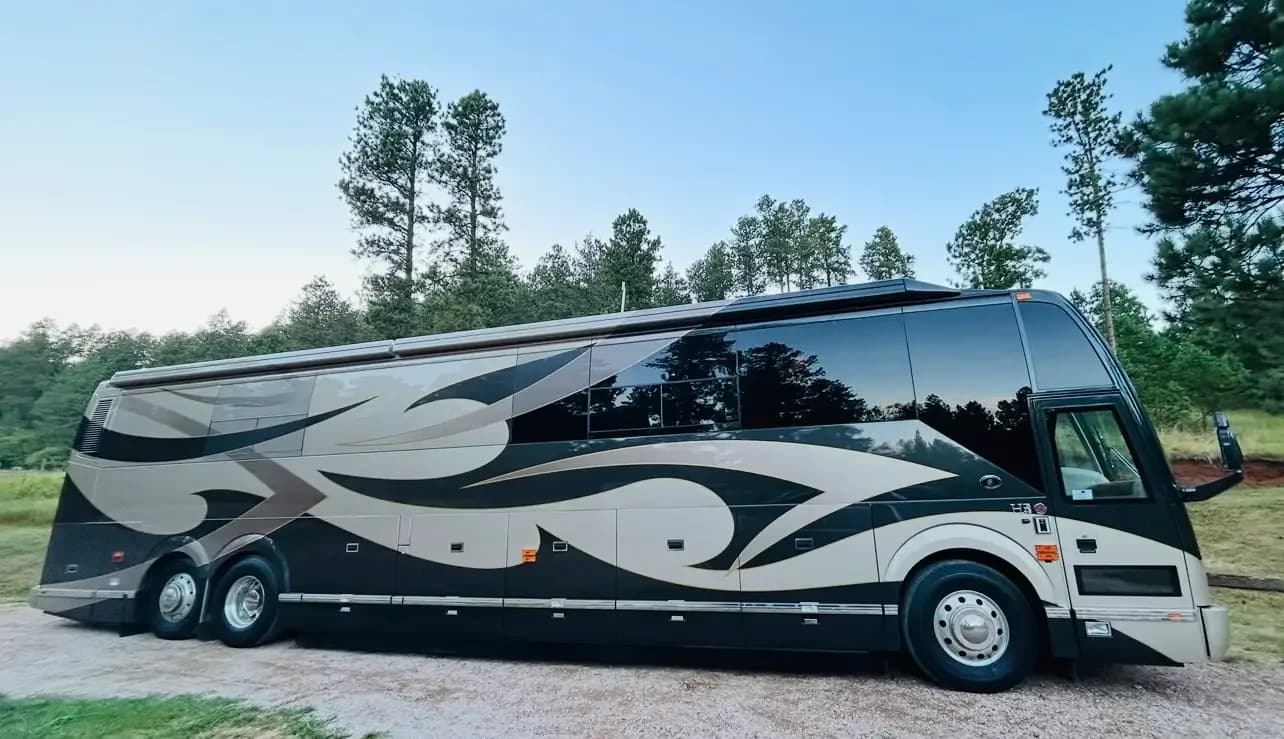 2003 Featherlite H3-45 : Double Slide