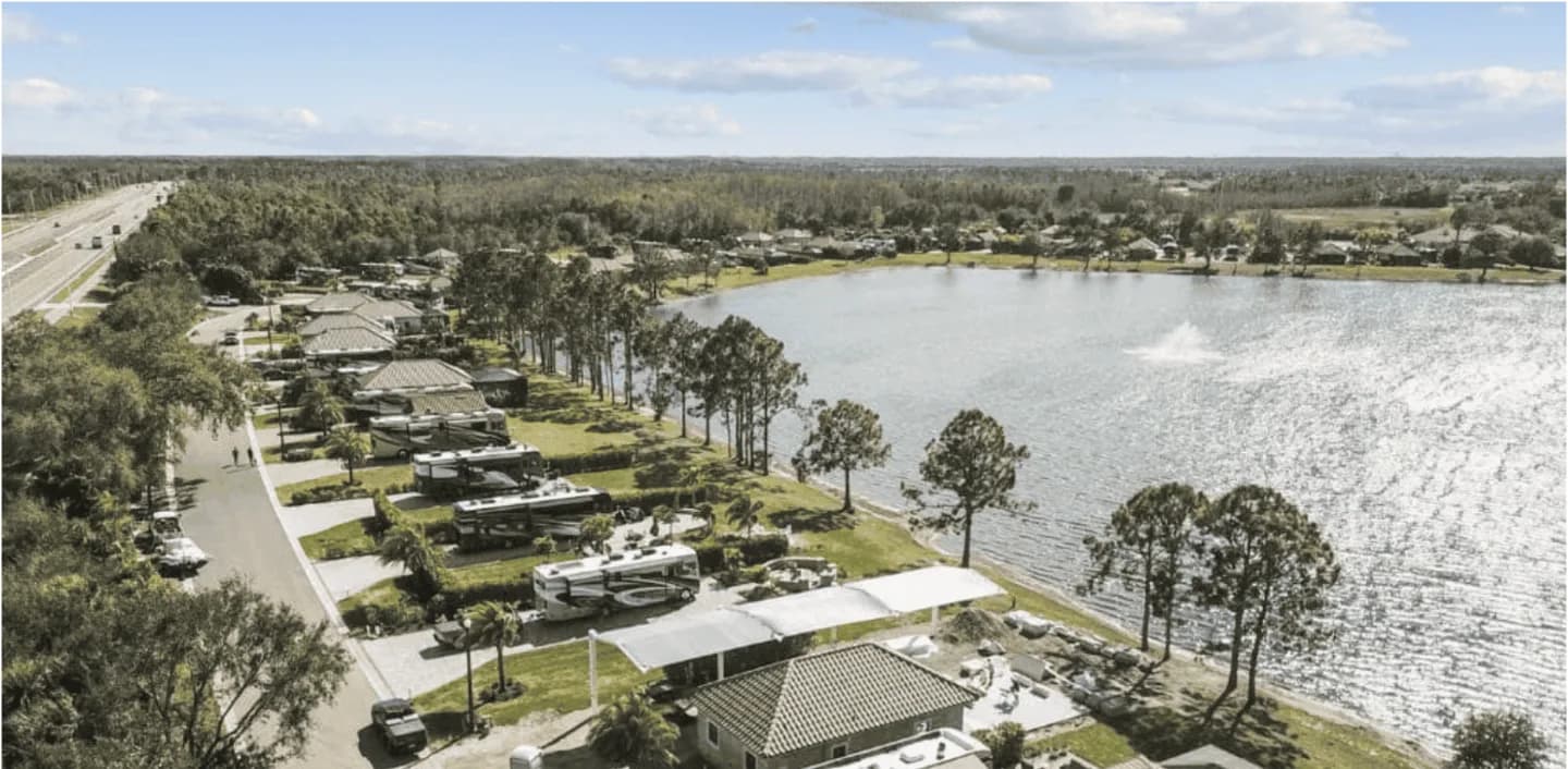 Golden Palms Luxury Motorcoach Resort