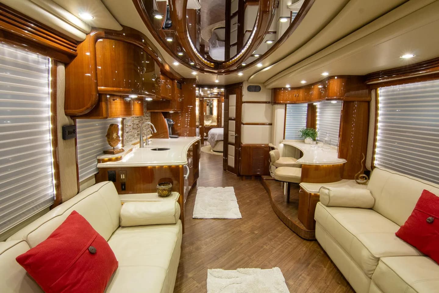 2012 Liberty H3-45 interior - photo 2 of 61