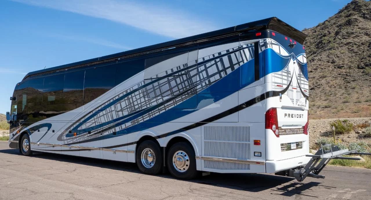 2022 Prevost H3-45 Millennium