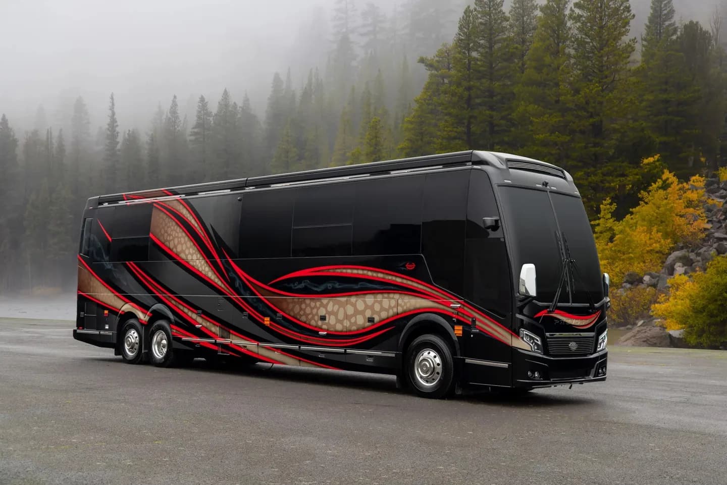 2024 Prevost Marathon 1380 TL - Double Slide