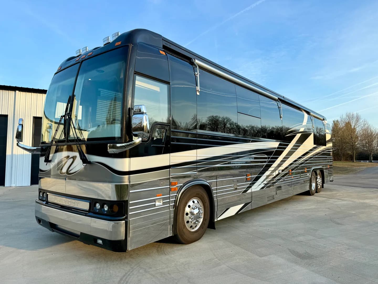 2004 Prevost XLII Royale Double Slide