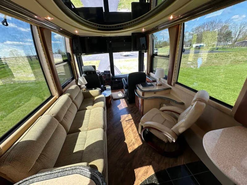 2001 Prevost Liberty XLII Classic