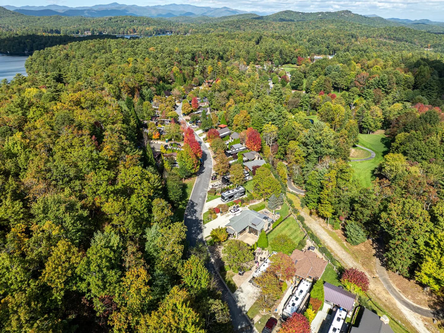 Mountain Falls Luxury Motorcoach Resort